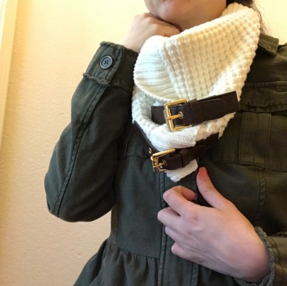 Michael Kors knitted buckle snood/scarf